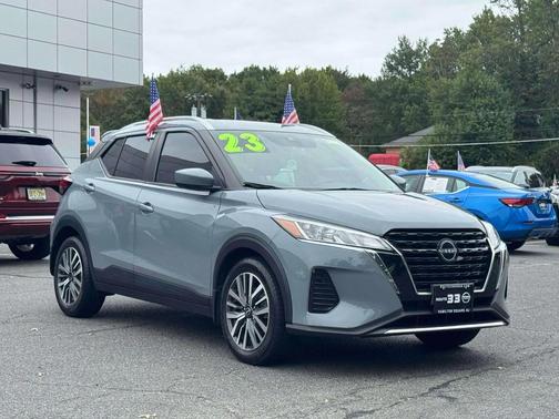 2023 Nissan Kicks SV