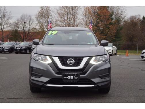 2019 Nissan Rogue S for sale in Trenton, NJ - image 8