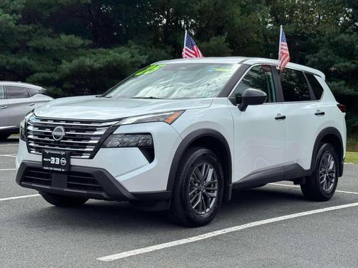 2025 Nissan Rogue S