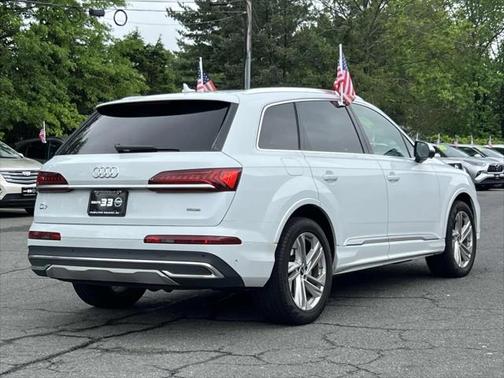 2024 Audi Q7 55 Premium Plus