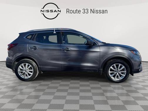 2022 Nissan Rogue Sport SV