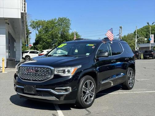 2018 GMC Acadia Denali