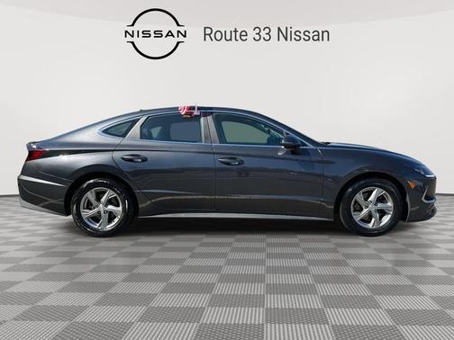 2023 Hyundai SONATA SE