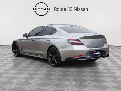 2023 Genesis G70 2.0T RWD