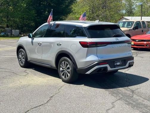 2022 INFINITI QX60 Pure
