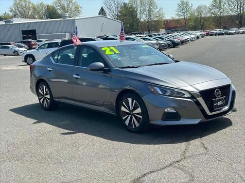 2021 Nissan Altima 2.5 SV