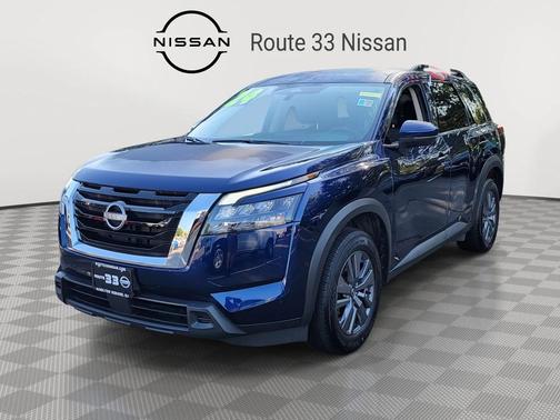 2024 Nissan Pathfinder SV 4WD