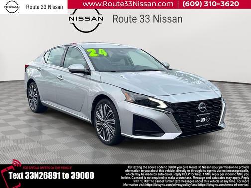 Brilliant Silver Metallic 2024 Nissan Altima 2.5 SL