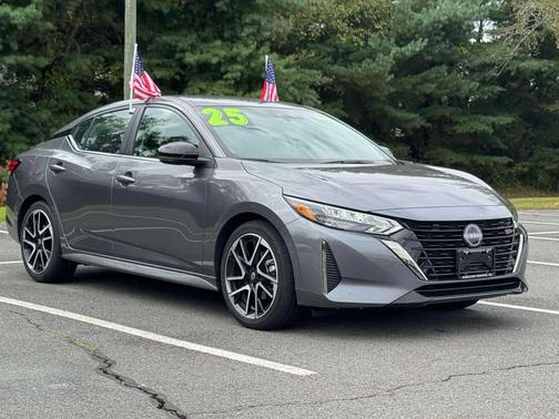 2025 Nissan Sentra SR