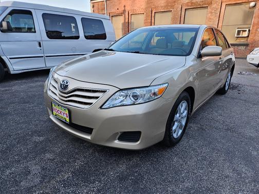 2011 Toyota Camry LE