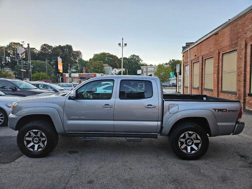 2014 Toyota Tacoma 
