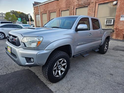 2014 Toyota Tacoma 