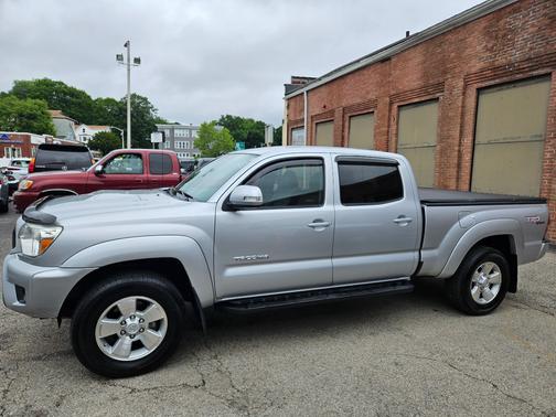 2013 Toyota Tacoma Base