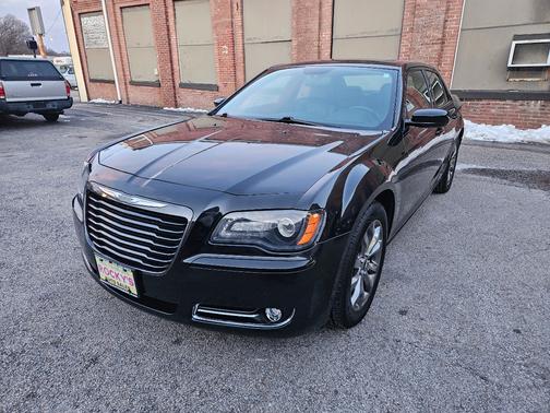 2014 Chrysler 300 S