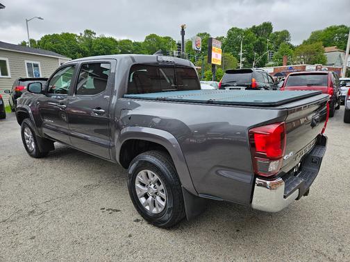 2018 Toyota Tacoma SR5
