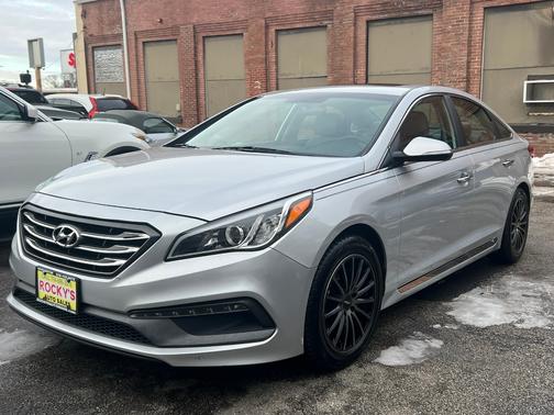 2016 Hyundai SONATA Sport
