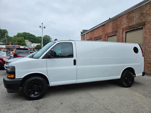 2018 Chevrolet Express 2500 Work Van
