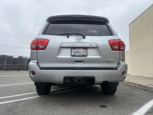2015 Toyota Sequoia SR5