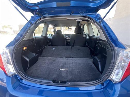 2014 Toyota Yaris LE