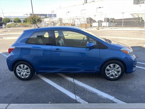 2014 Toyota Yaris LE