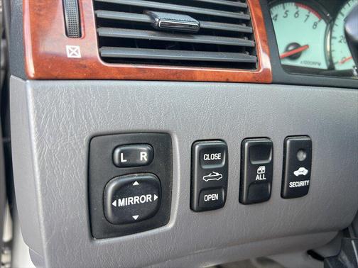 2006 Toyota Camry Solara SLE V6