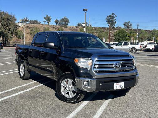 2017 Toyota Tundra SR5