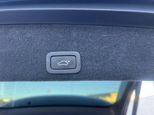 2016 Volvo XC60 T5 Drive-E Premier