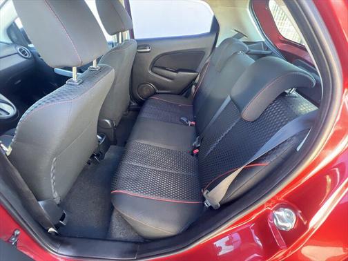 2014 Mazda Mazda2 Touring