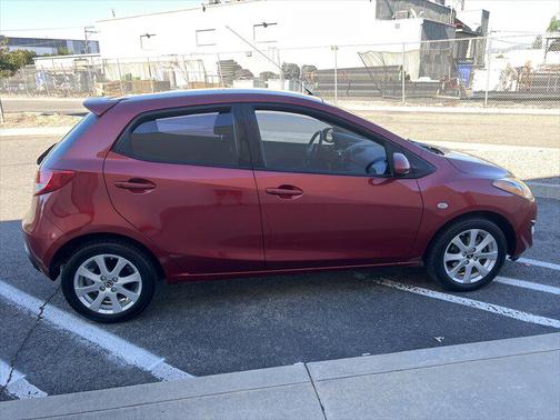 2014 Mazda Mazda2 Touring