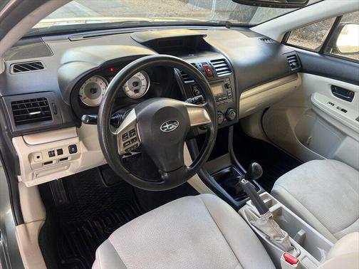 2014 Subaru Impreza 2.0i