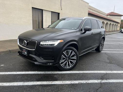 2020 Volvo XC90 T5 Momentum