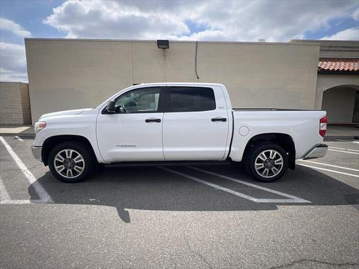2016 Toyota Tundra SR5