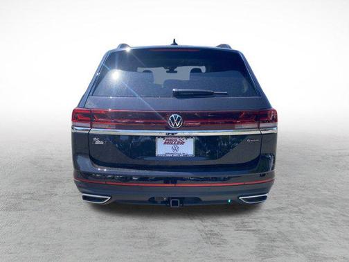 2025 Volkswagen Atlas 2.0T SE w/Technology 4MOTION