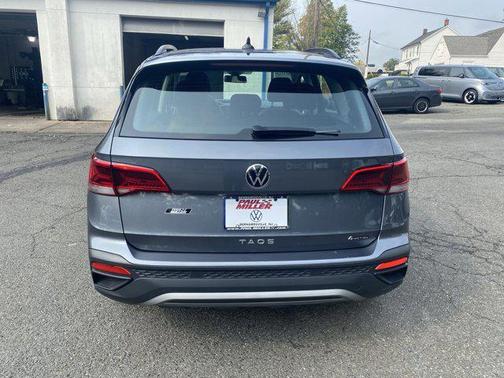 2022 Volkswagen Taos 1.5T S