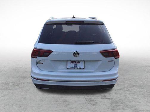 2019 Volkswagen Tiguan 2.0T SEL R-Line 4MOTION