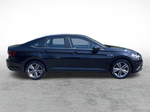 2021 Volkswagen Jetta 1.4T R-Line