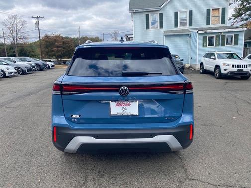2025 Volkswagen Tiguan 2.0T SE 4MOTION