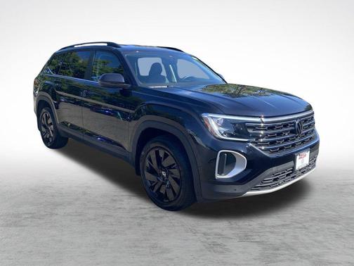 2025 Volkswagen Atlas 2.0T SE w/Technology 4MOTION