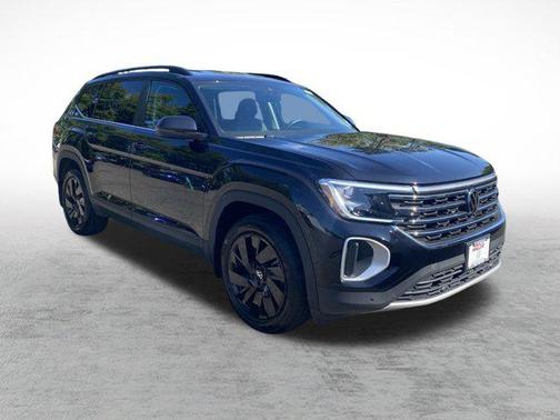2025 Volkswagen Atlas 2.0T SE w/Technology 4MOTION