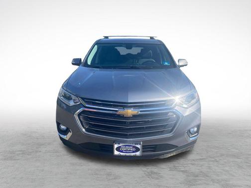 Satin Steel Metallic 2019 Chevrolet Traverse LT Leather