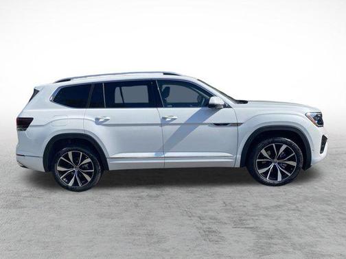 2025 Volkswagen Atlas 2.0T SEL Premium R-Line 4MOTION
