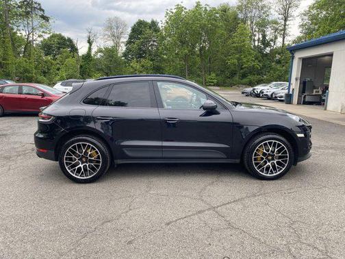 2019 Porsche Macan Base
