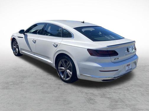 2023 Volkswagen Arteon 2.0T SE