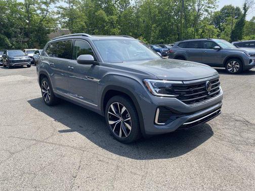 2025 Volkswagen Atlas 2.0T SEL Premium R-Line 4MOTION