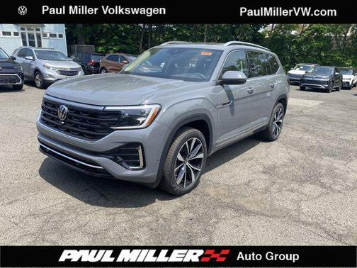 2025 Volkswagen Atlas 2.0T SEL Premium R-Line 4MOTION