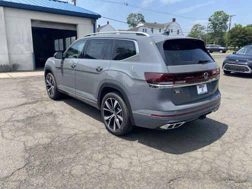 2025 Volkswagen Atlas 2.0T SEL Premium R-Line 4MOTION