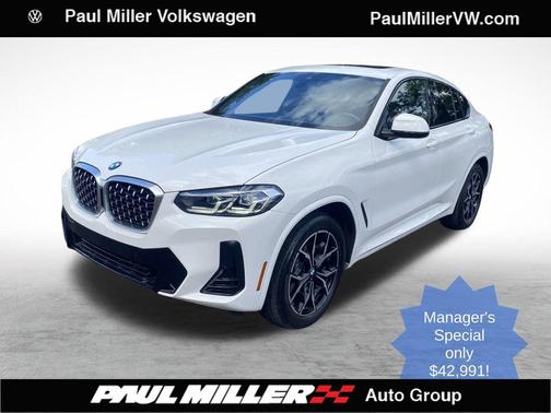2023 BMW X4 xDrive30i