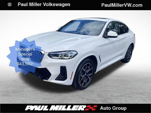 2023 BMW X4 xDrive30i