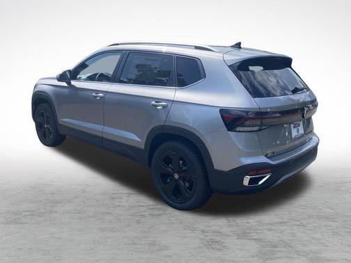 2025 Volkswagen Taos 1.5T SEL