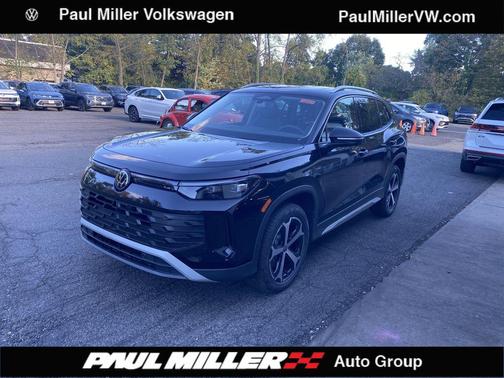 2025 Volkswagen Tiguan 2.0T SE 4MOTION